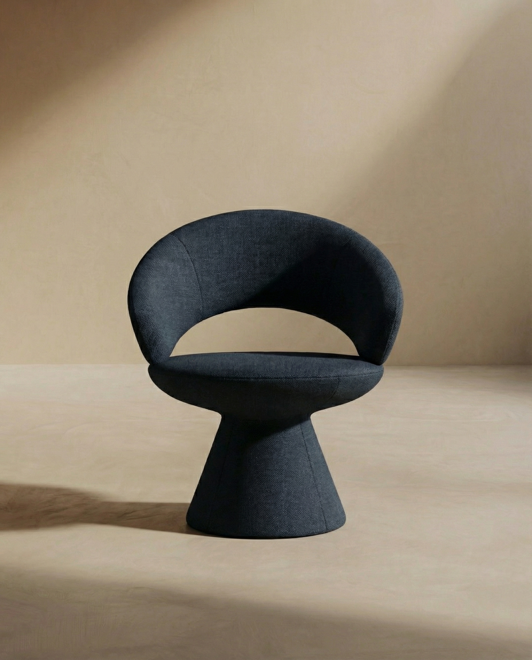 Virelle Pedestal Dining Chair