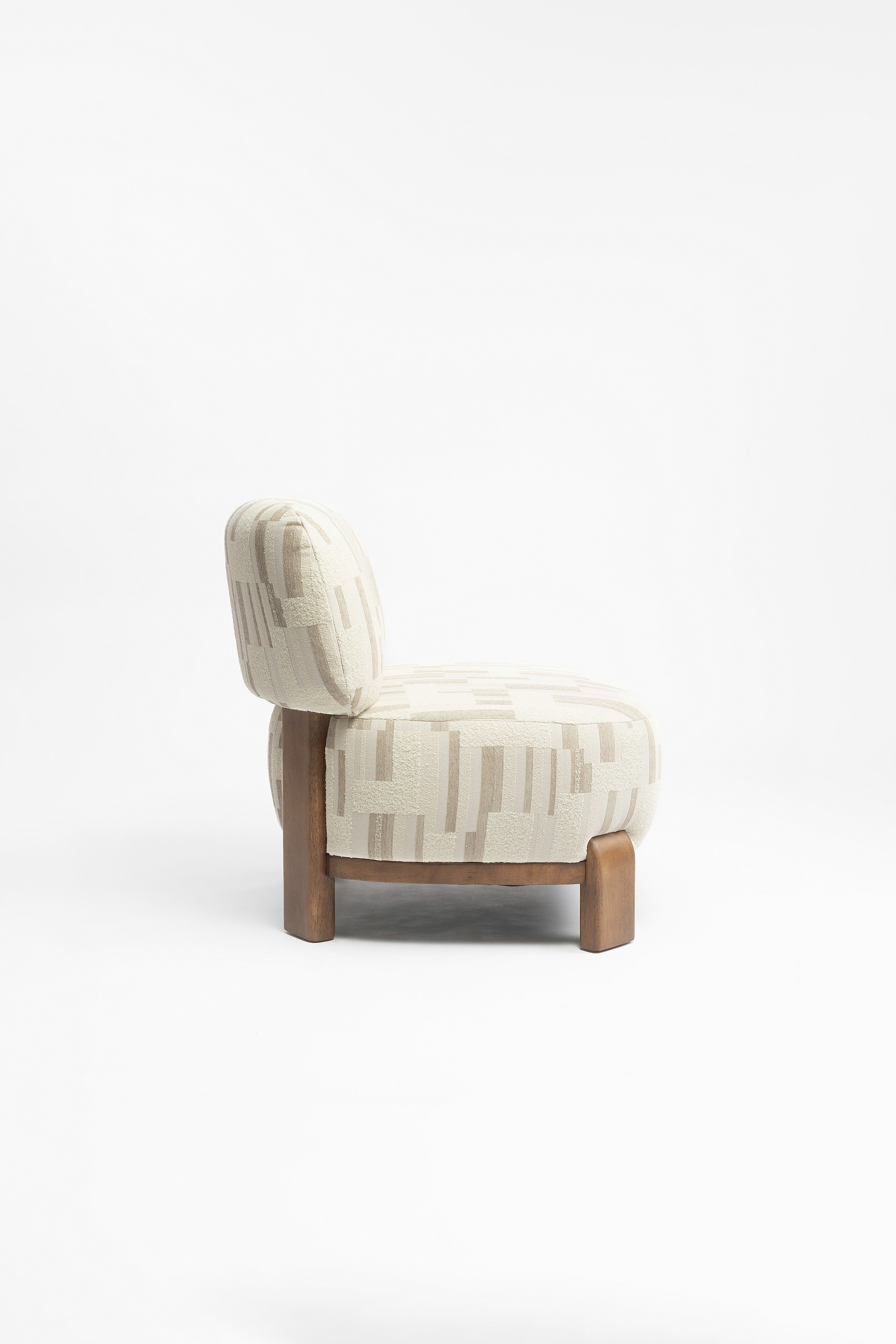 Hakone Lounge Chair
