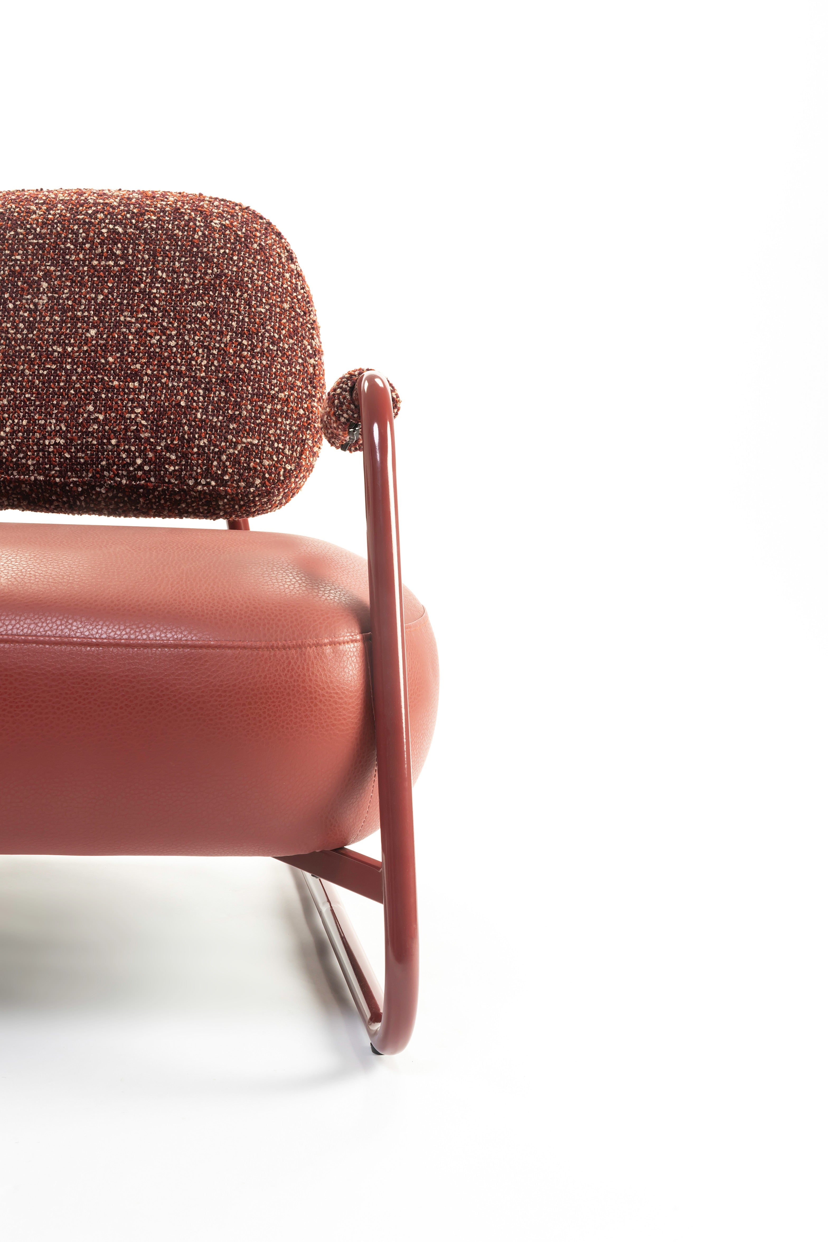 Rouille Armchair