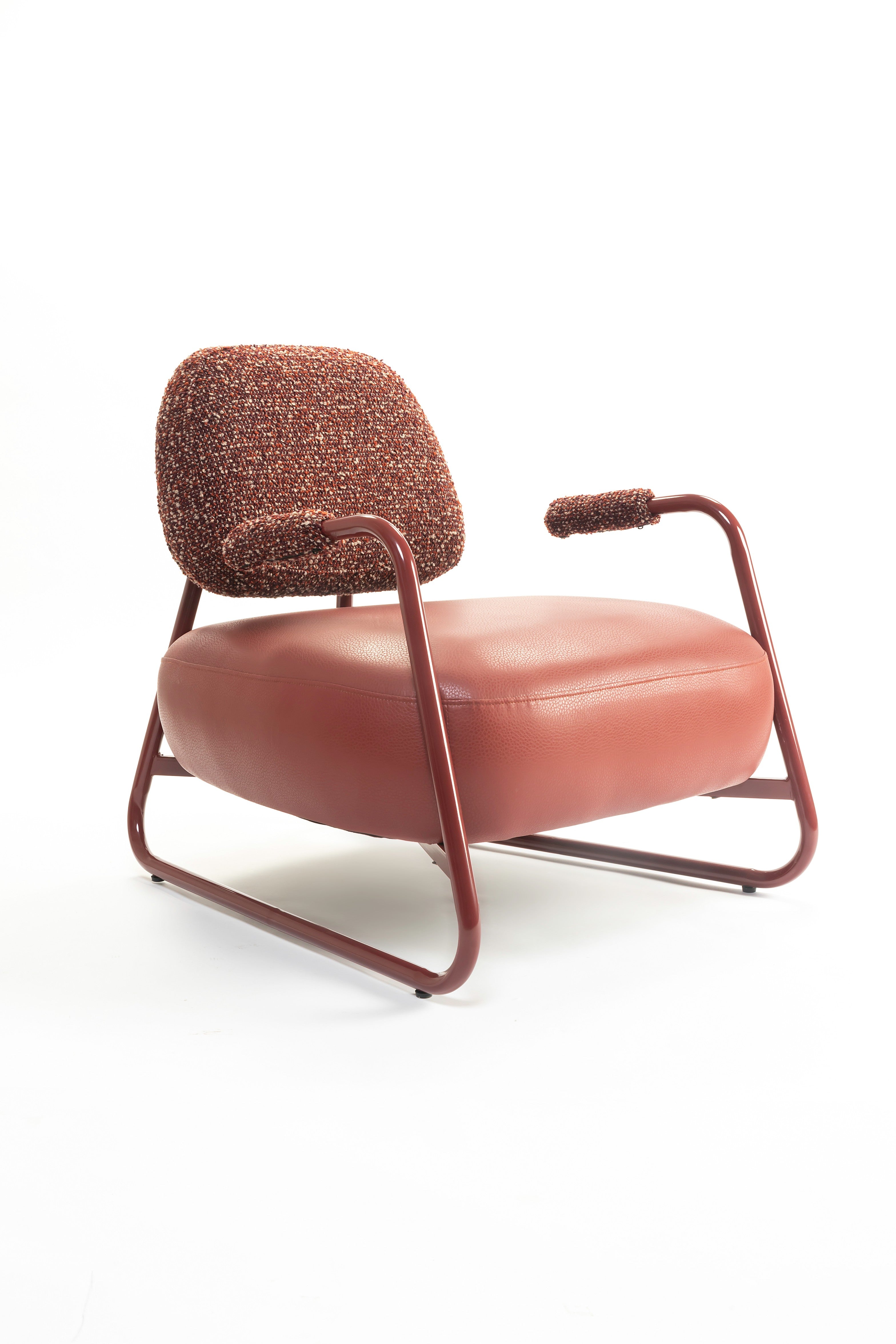 Rouille Armchair