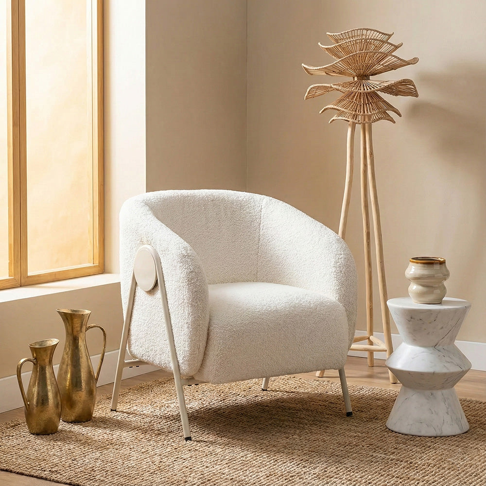 Fermoir Lounge Chair , White