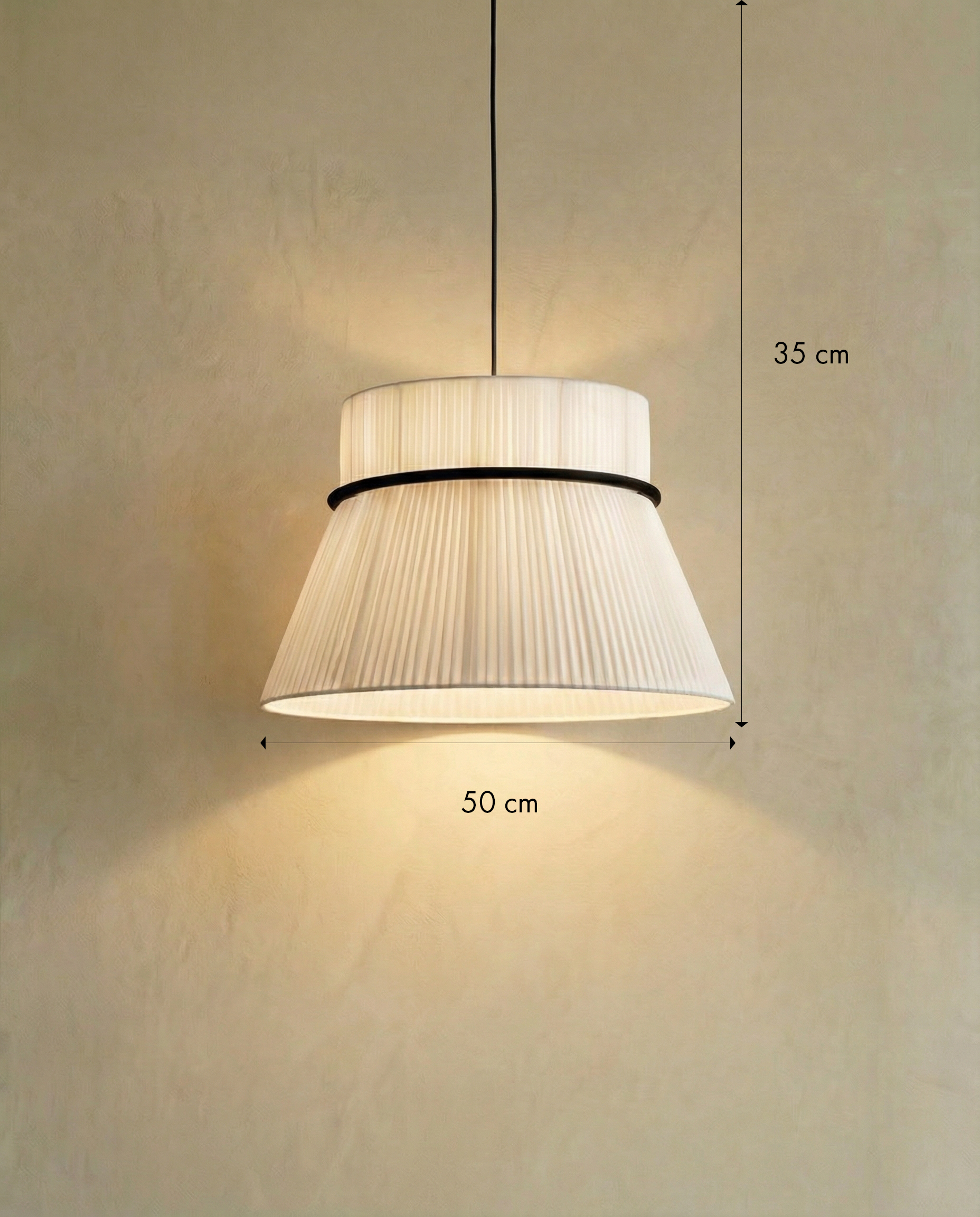 Lirien Pleat Pendant