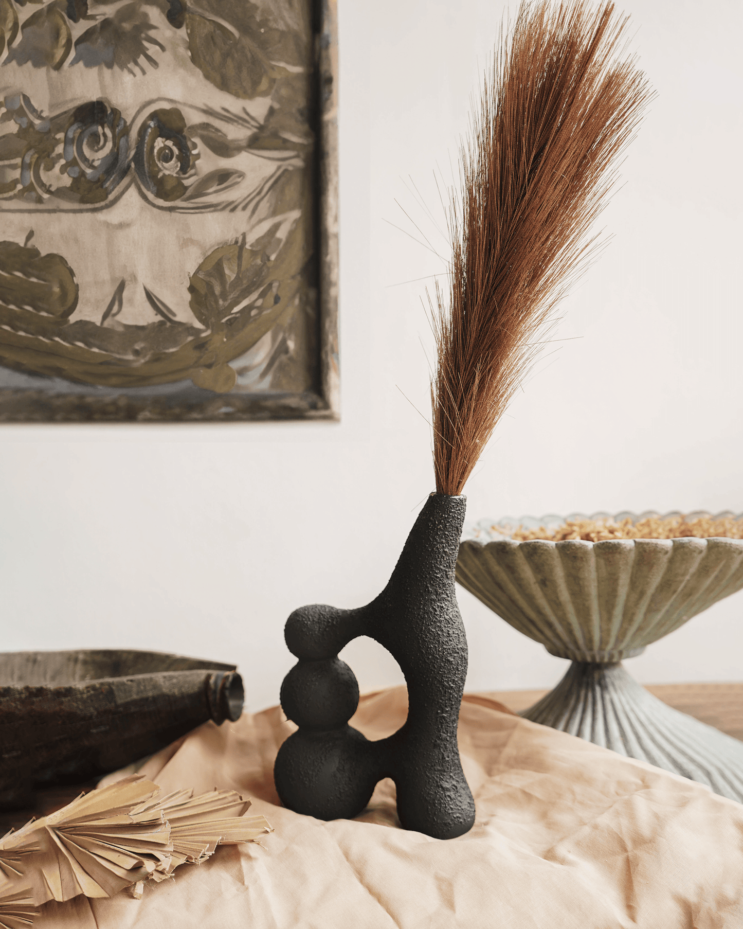 Abstract Noir Circlet Vase