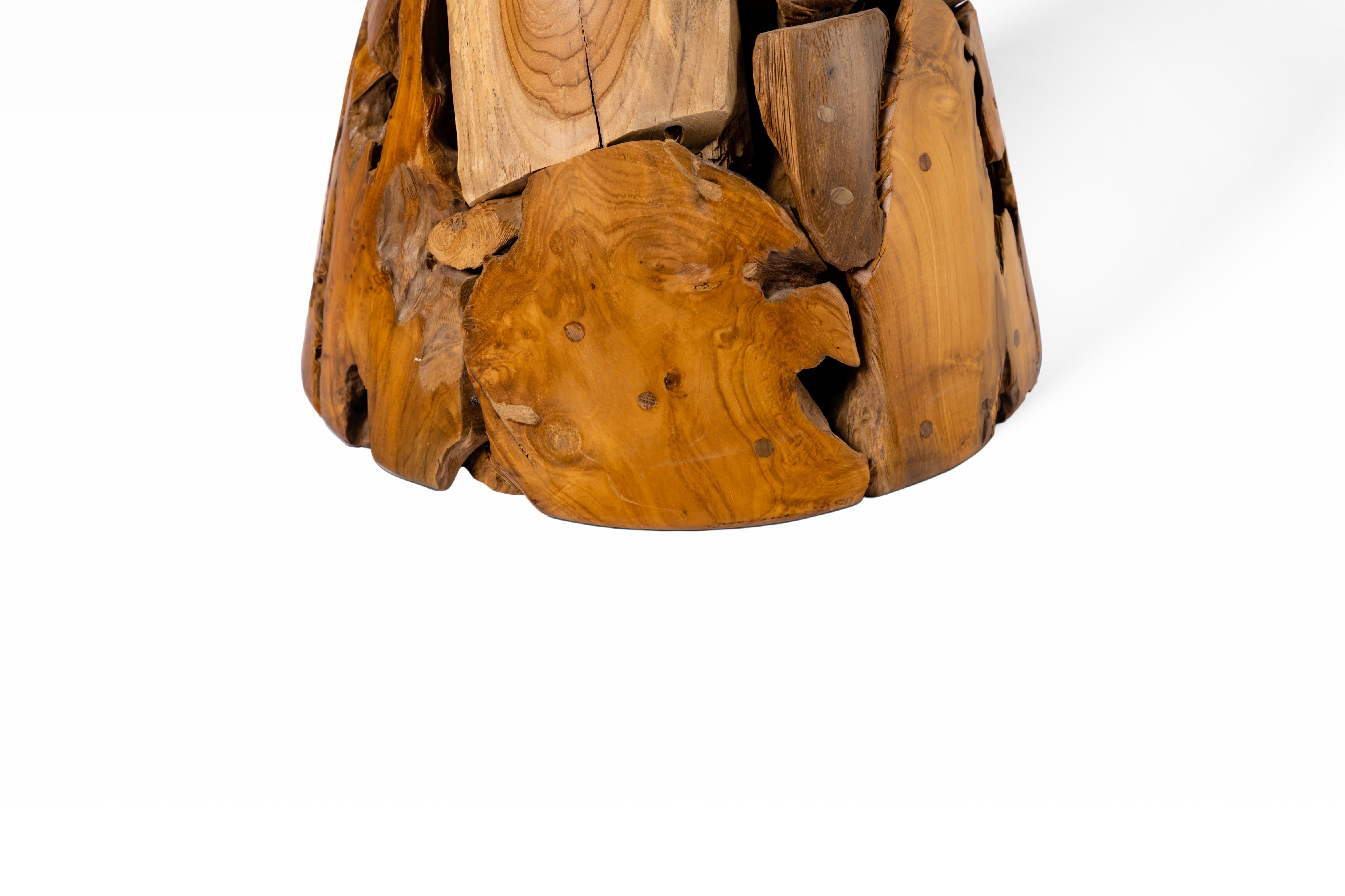 Kura Accent Table