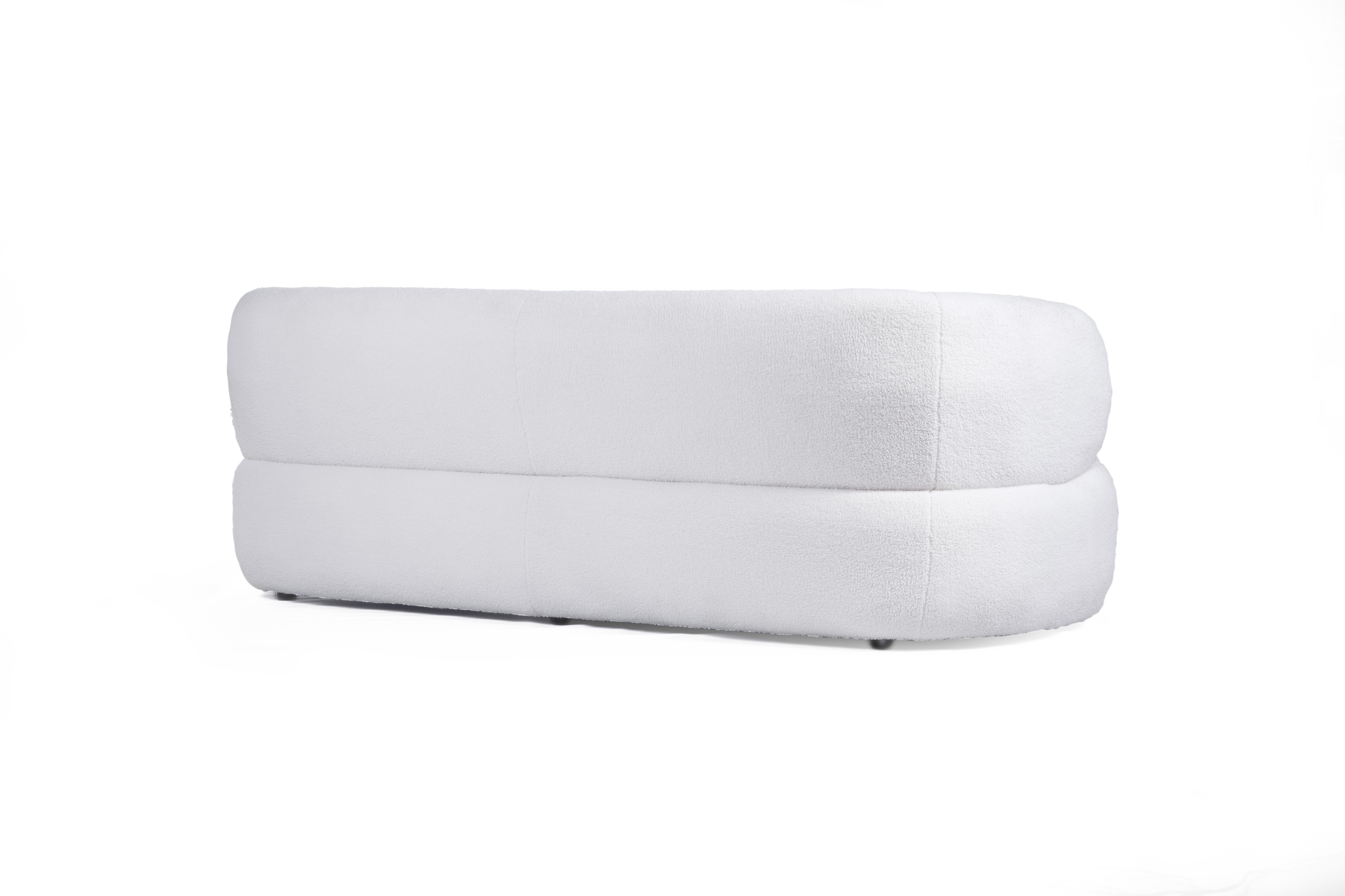 Vellichor 3 Seater Sofa (White)