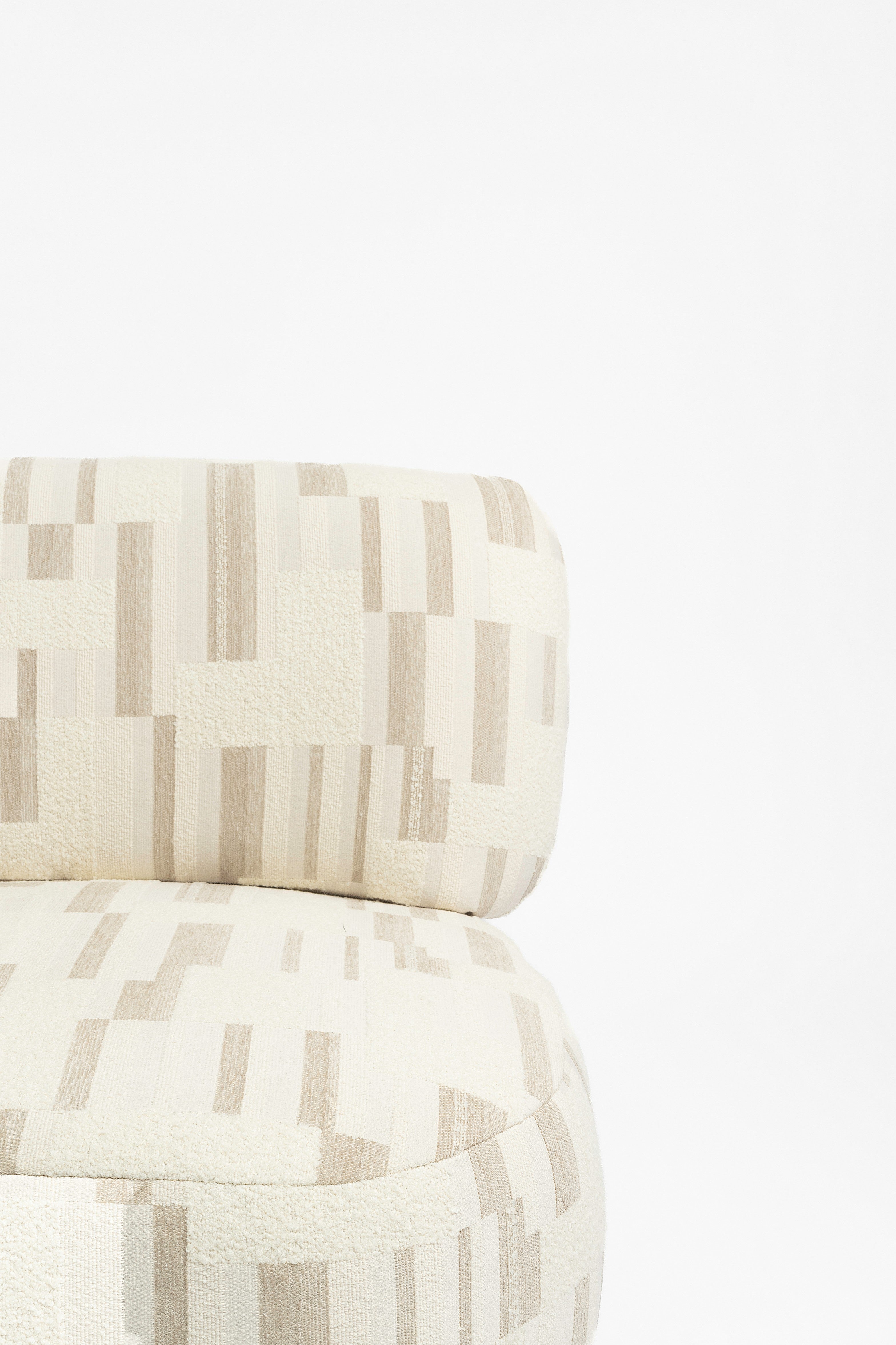 Hakone Lounge Chair