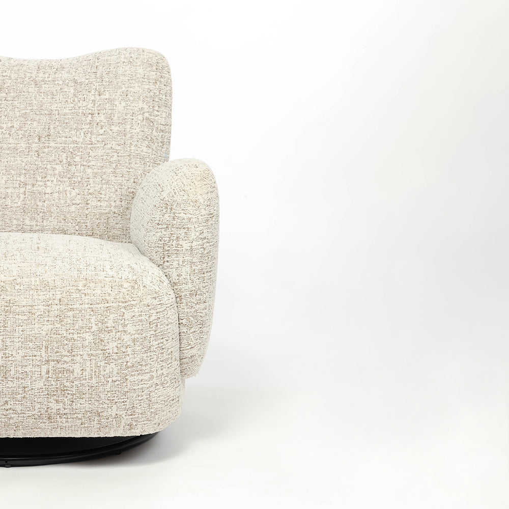 Aile Lounge Chair