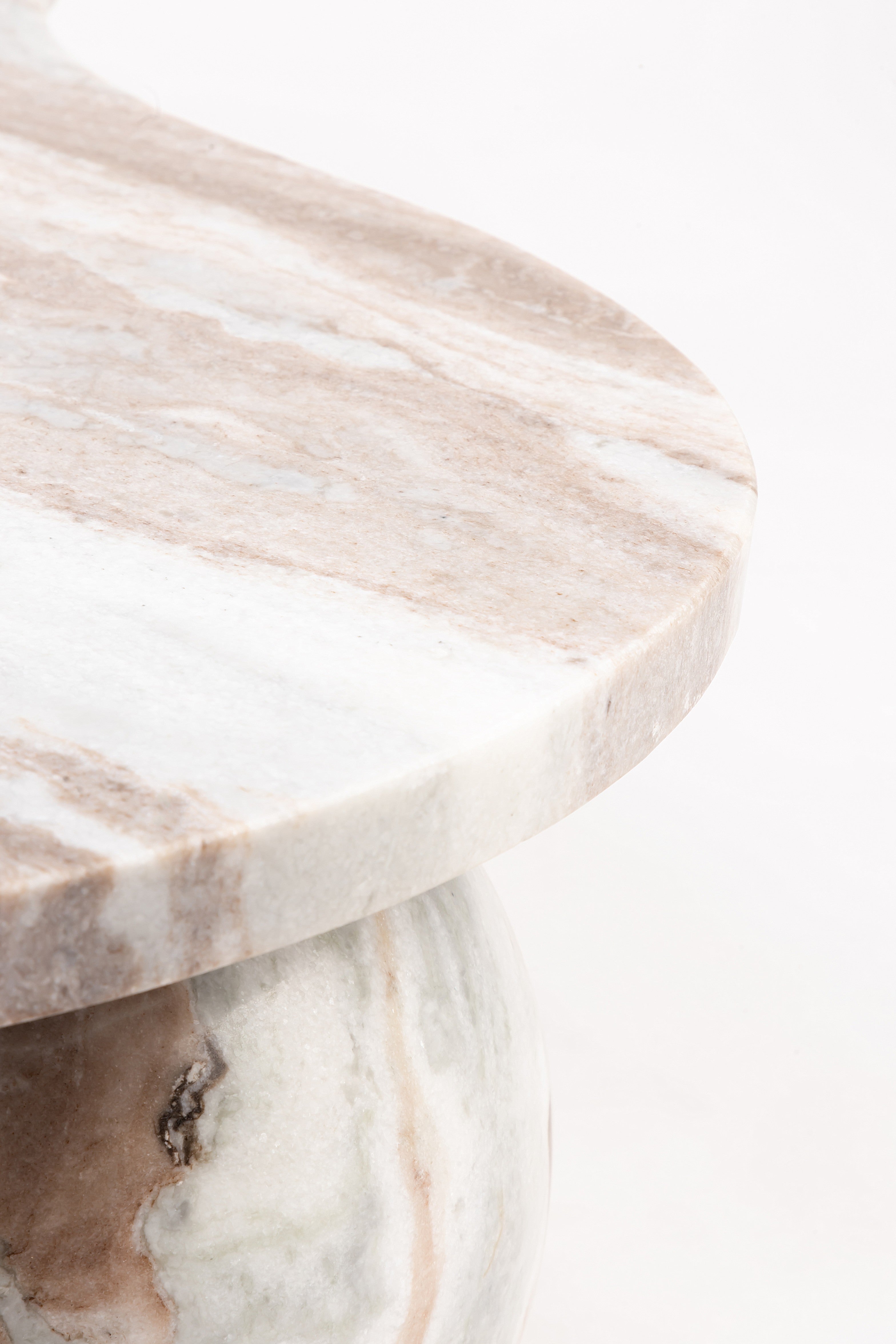 Sawar, Kinni  Coffee Table