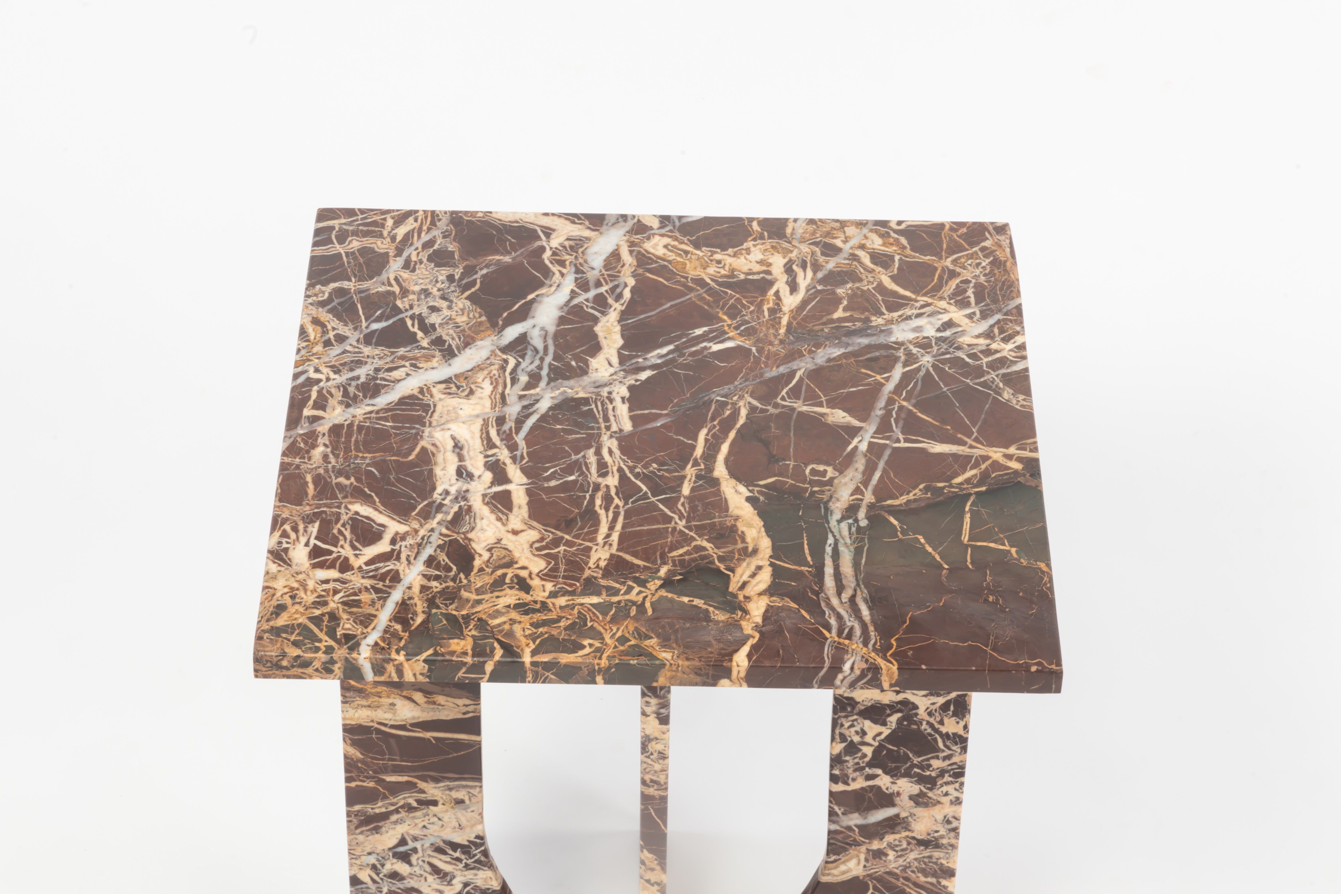 Arch Accent Table, Rosso