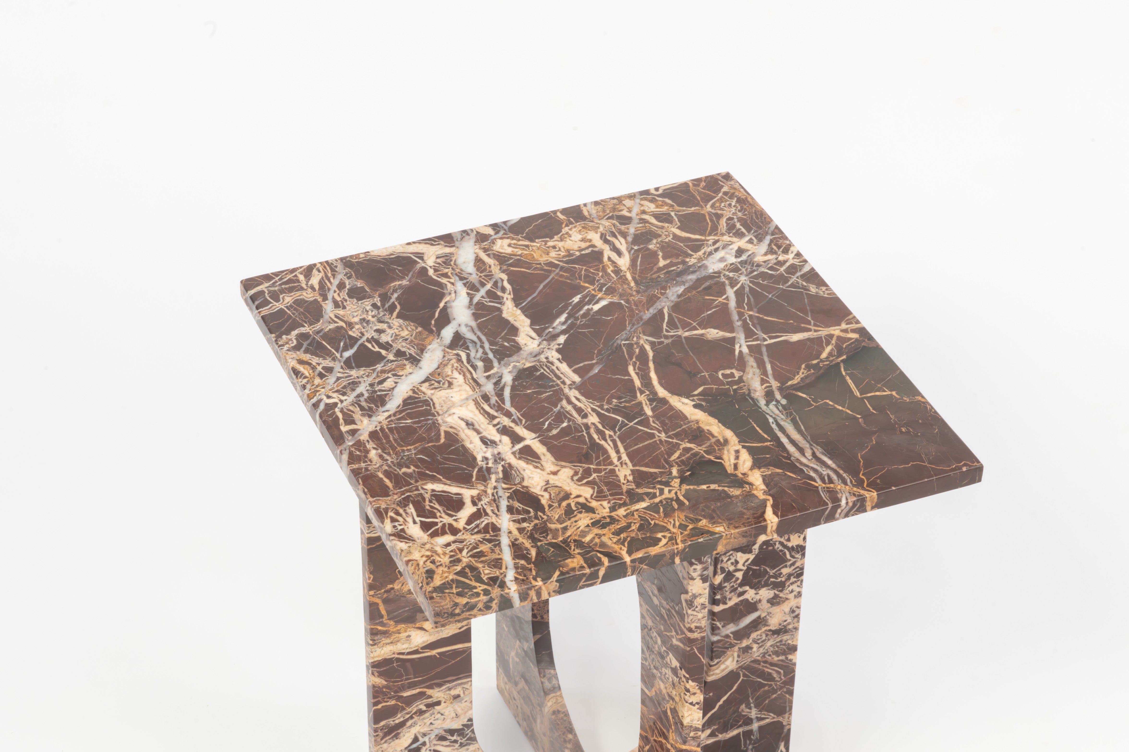 Arch Accent Table, Rosso