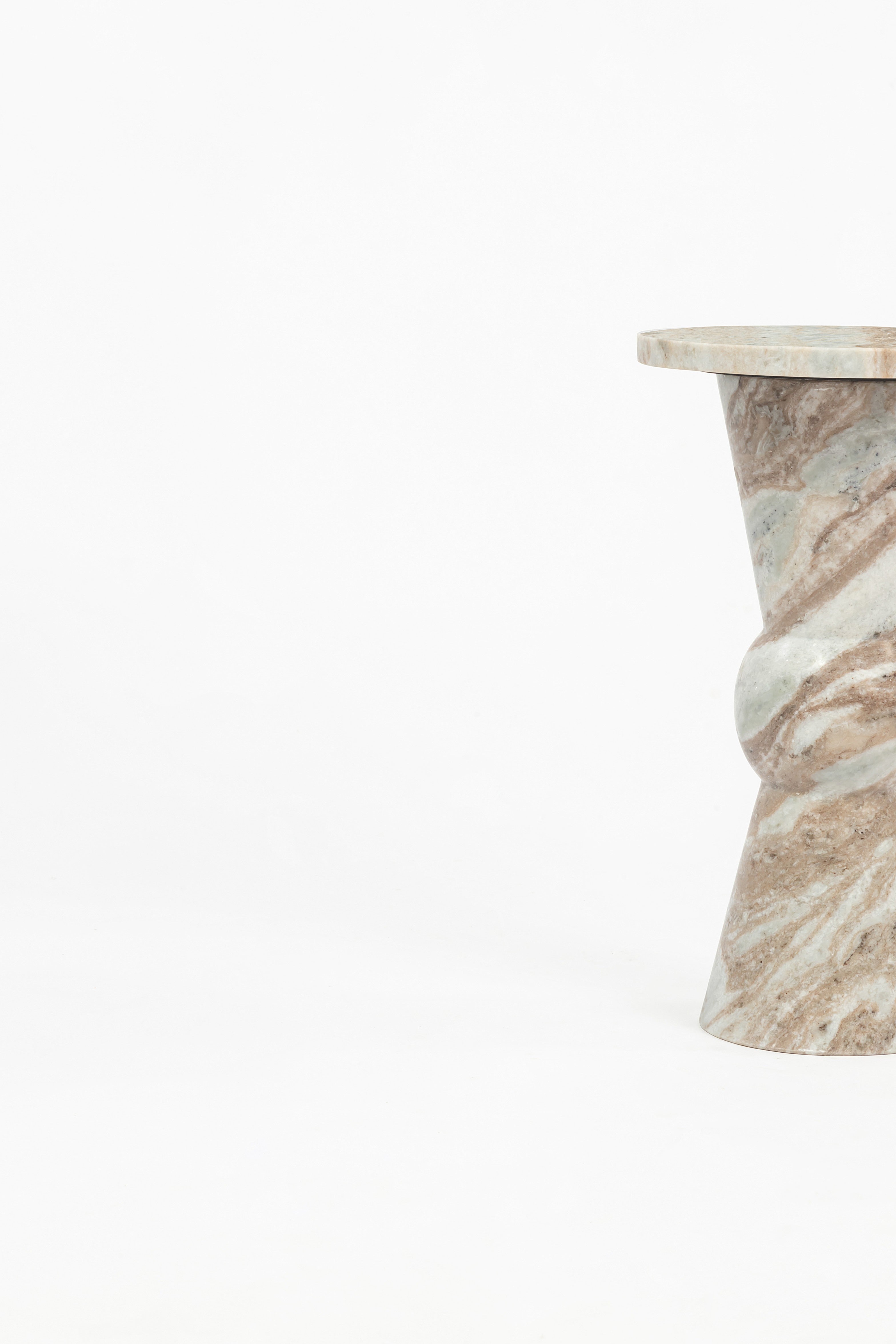 Torse Accent Table, Sawar