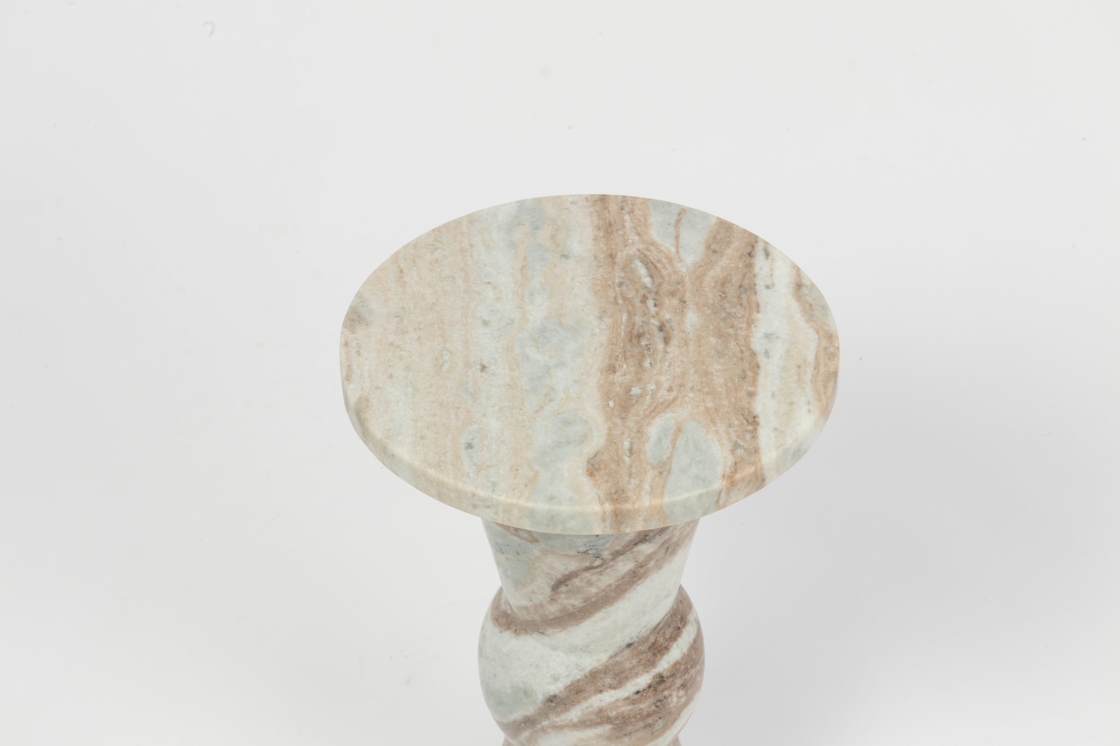 Torse Accent Table, Sawar