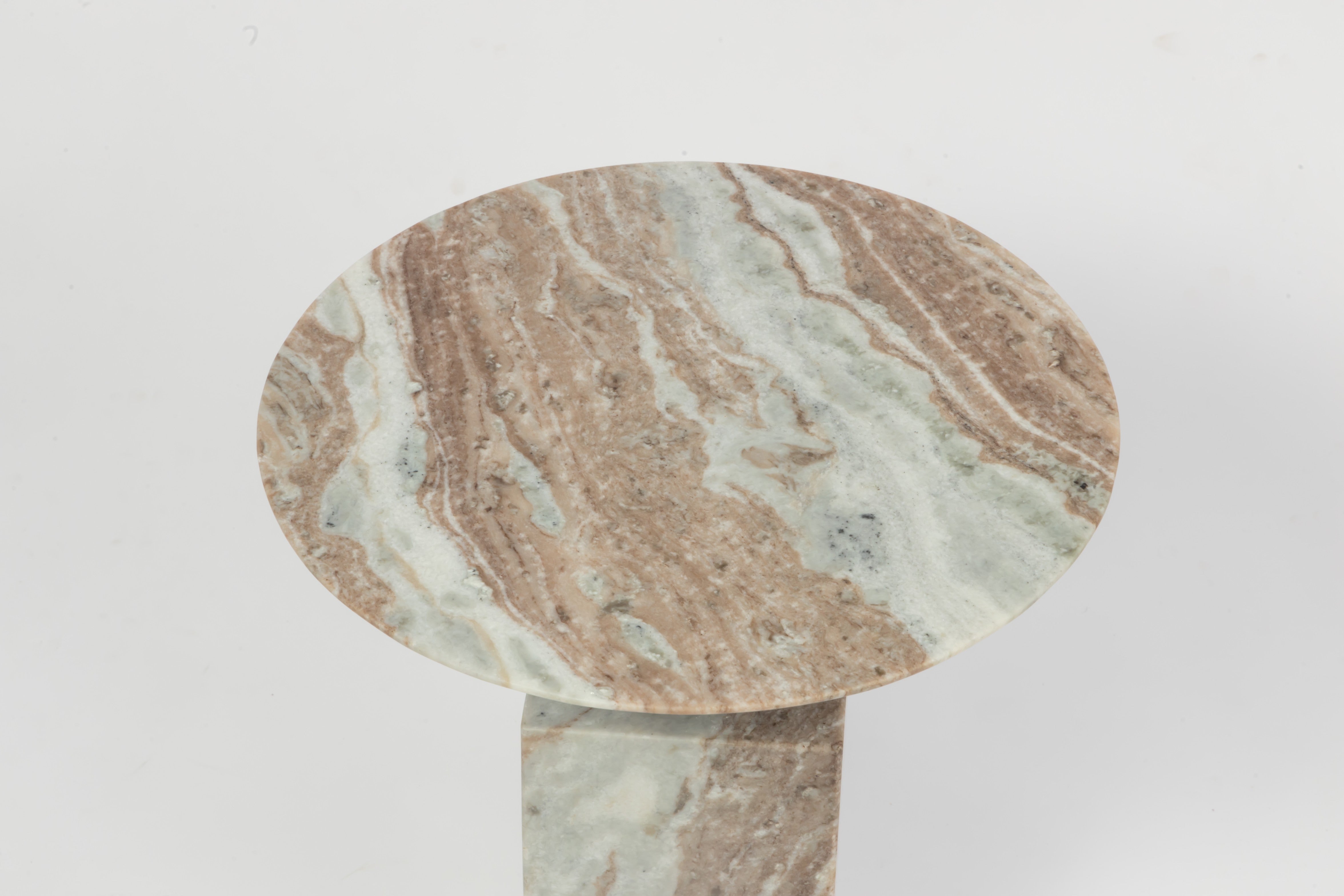 Torse Accent Table, Sawar