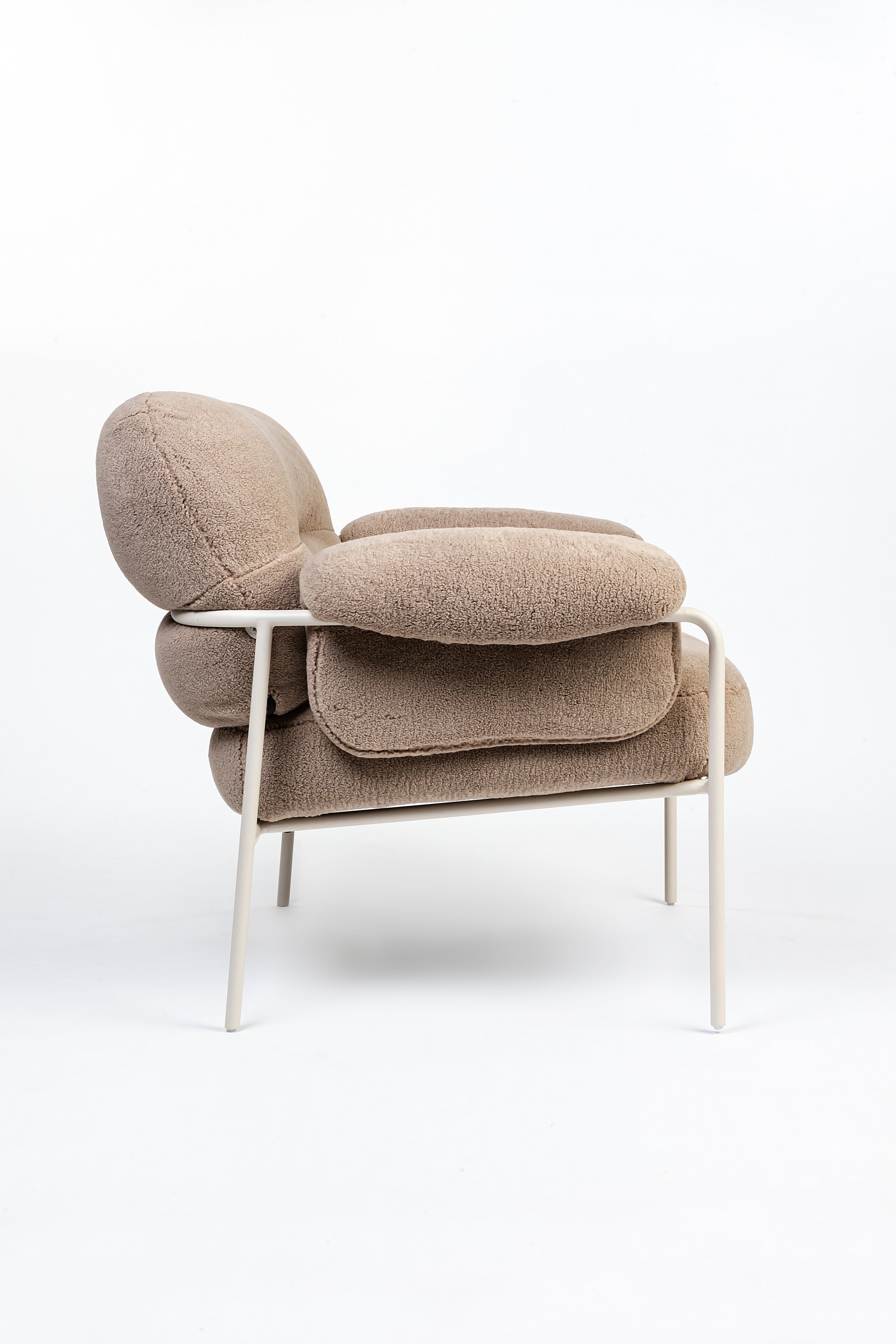 Brume Chair