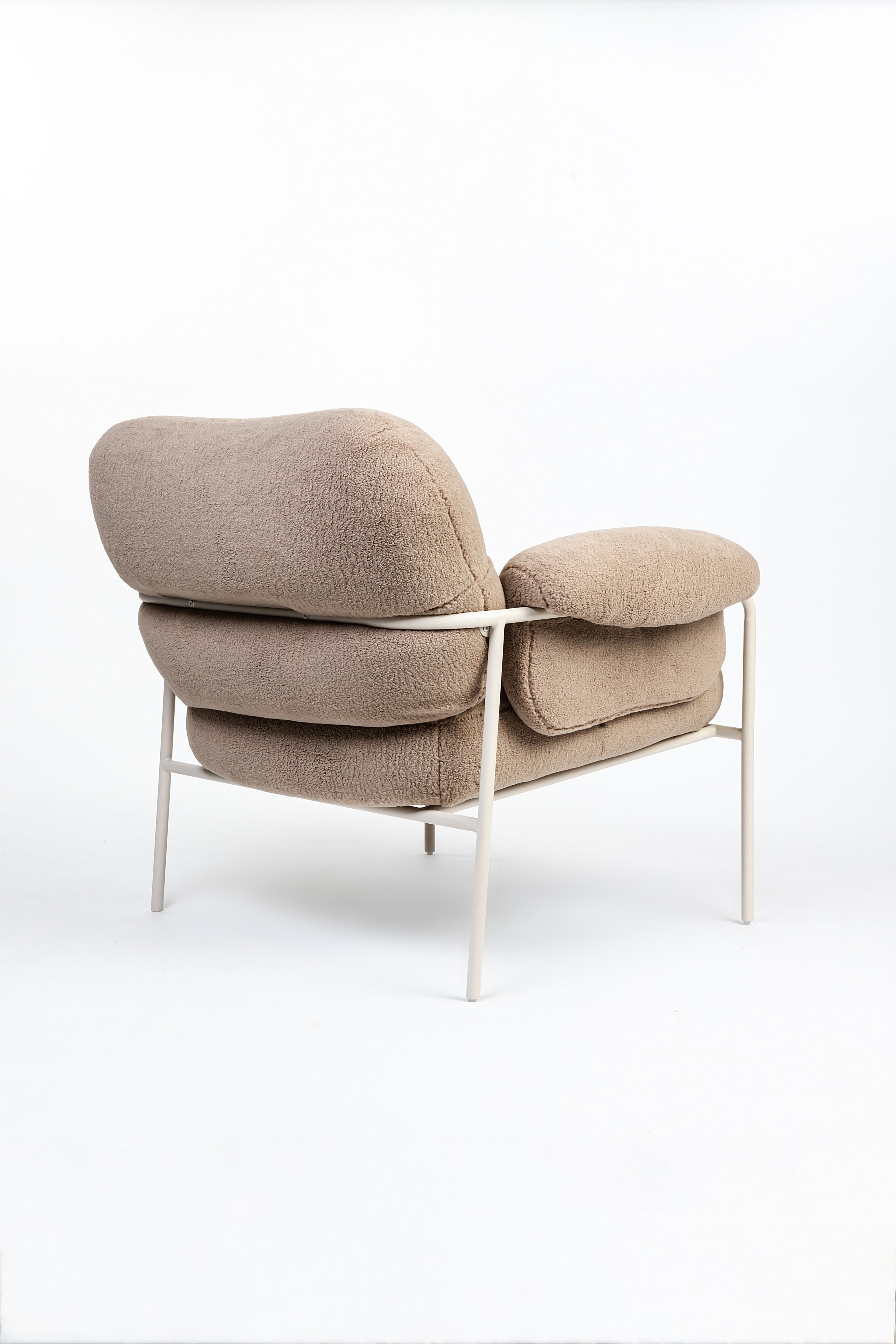 Brume Chair